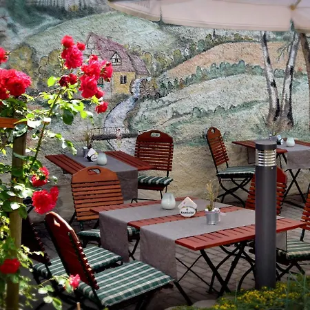 Casa de hóspedes Und Stadt Nuernberg 3*