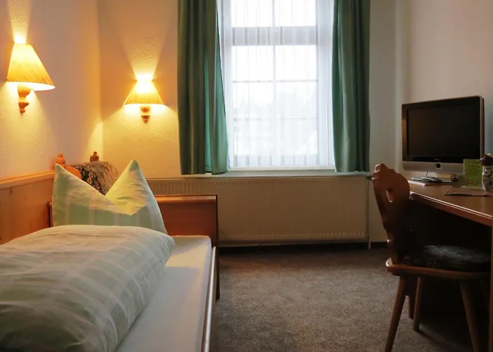 בית הארחה Und Stadt Nuernberg 3*