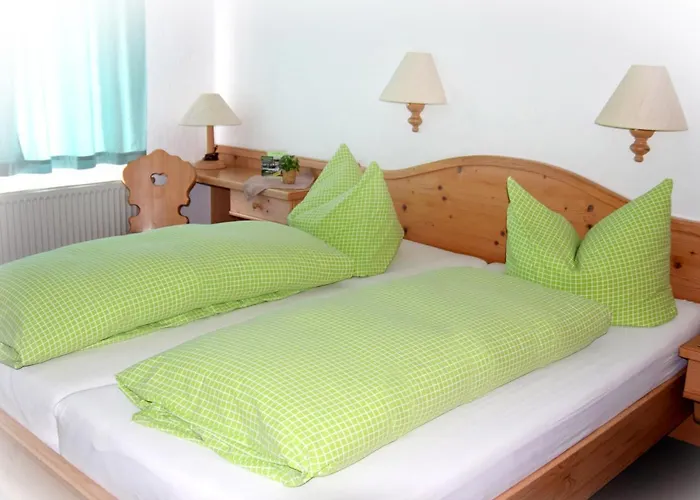 Und Stadt Nuernberg 게스트하우스 3*