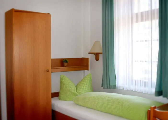 בית הארחה Und Stadt Nuernberg אלסדורף