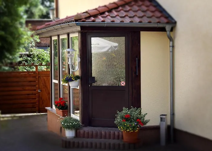 בית הארחה Und Stadt Nuernberg 3*