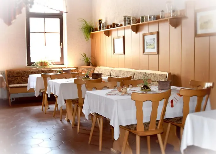 Und Stadt Nuernberg 3* 알스도프