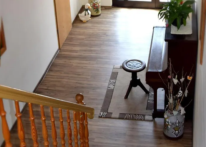 בית הארחה Und Stadt Nuernberg 3*