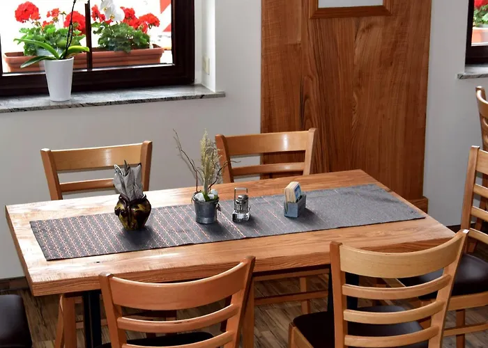 Und Stadt Nuernberg בית הארחה 3*